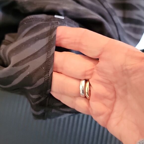 Lululemon Wunder Train HR Short 8" - Picture 5 of 7